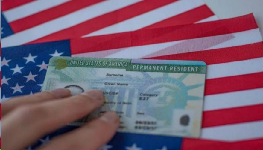 重磅！移民局官宣：在美留学生可直接申请绿卡！